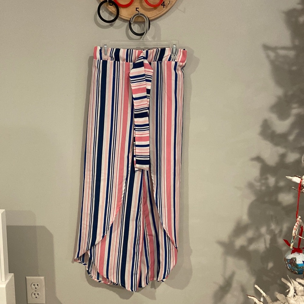 Flowy pants size S